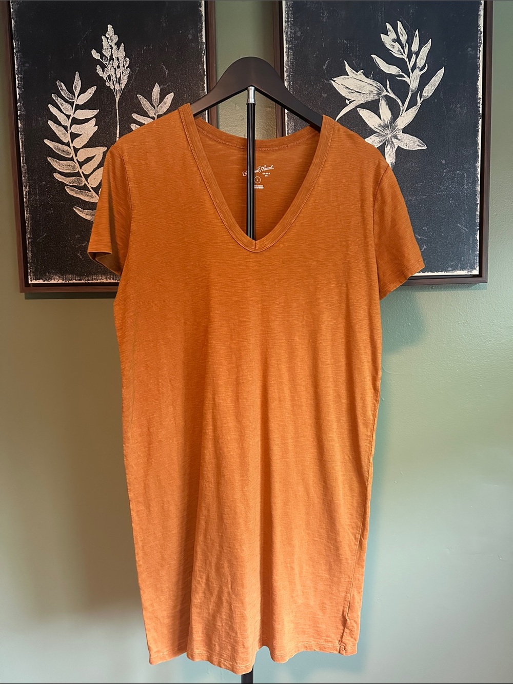 Women’s V-Neck Short Sleeve Dress in Rust Orange